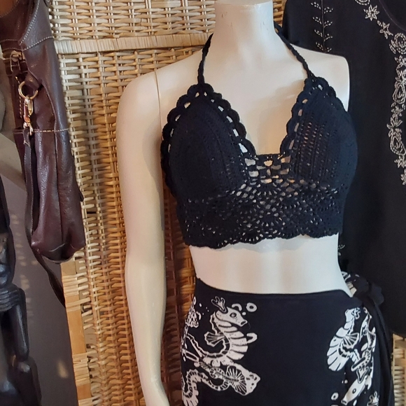 Crochet bathing top - Picture 2 of 5